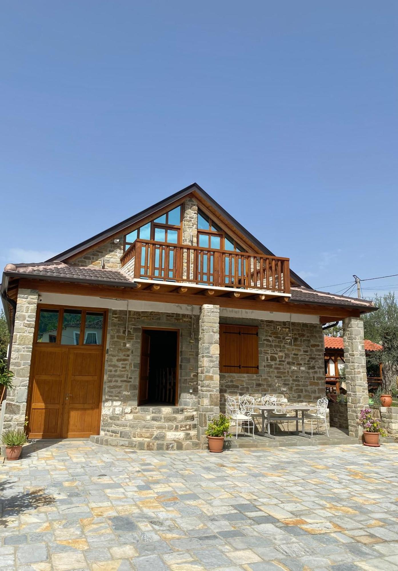 Vila Ramaj Берат Екстер'єр фото